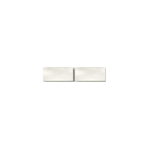 white_409280628
